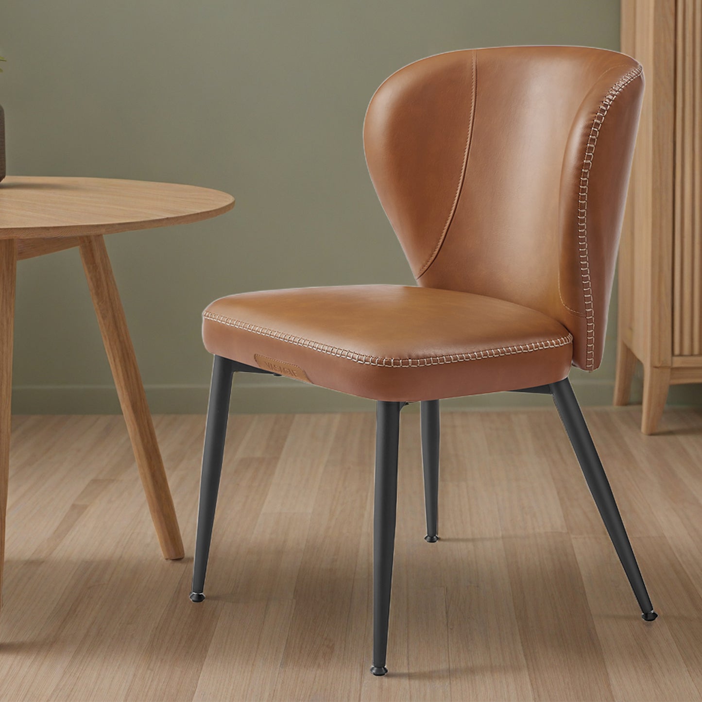 Set of 2 Mid-Century Modern Dining Chairs, Upholstered Kitchen Chairs with Synthetic Leather & Stitching, Award-Winning Design, Caramel Brown