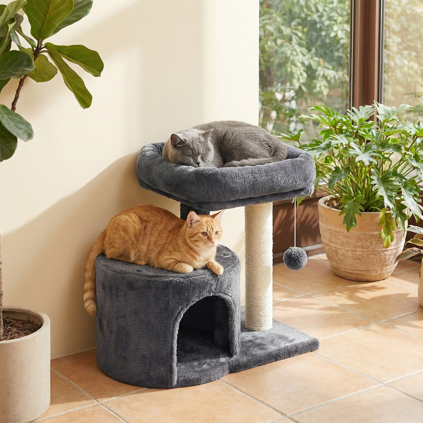 Small Cat Tree Tower with Sisal Scratching Post, Plush Condo with Padded Perch & Cave, for Kittens, Small Spaces,Smoky Gray