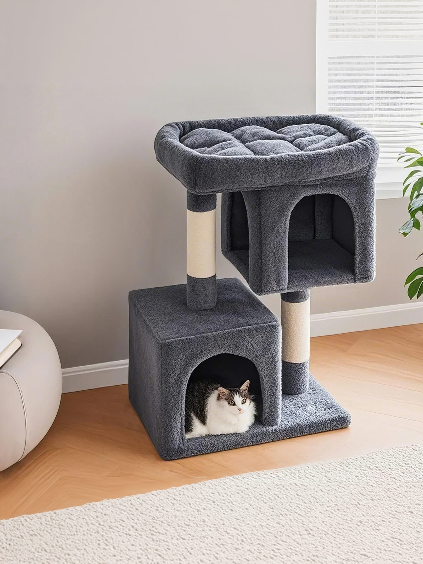 29.1-Inch Cat Tree Tower with Large Perch & 2 Caves, Plush Condo for Medium Cats up to 11 lb, with Scratching Posts, Smoky Gray